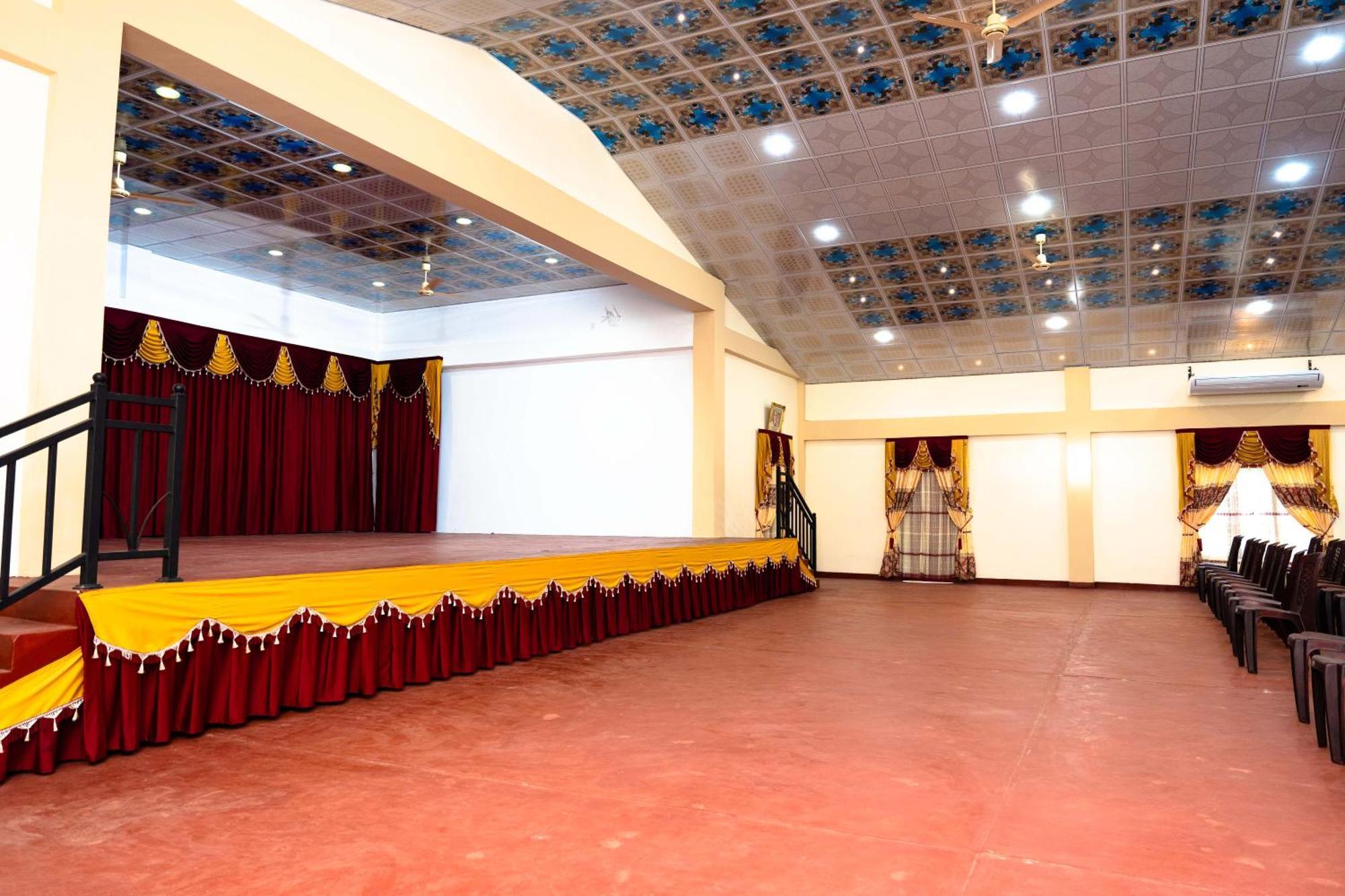 Pgs Hall Jaffna Exterior foto